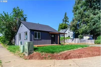 810 Johnson Ave, Cottage Grove, OR 97424 - Photo 24