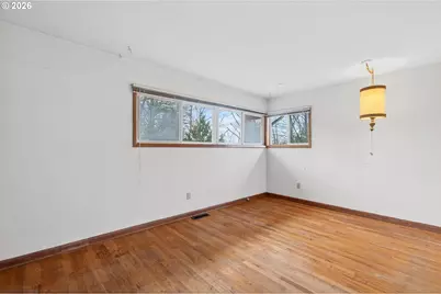 919 Cascade Dr, Longview, WA 98632 - Photo 16