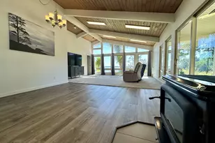 94475 Golf Course Ln, North Bend, OR 97459 - Photo 8
