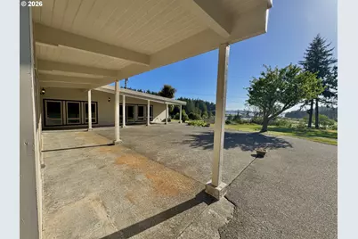 94475 Golf Course Ln, North Bend, OR 97459 - Photo 28