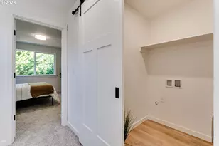813 Horn Ln, Eugene, OR 97402 - Photo 24