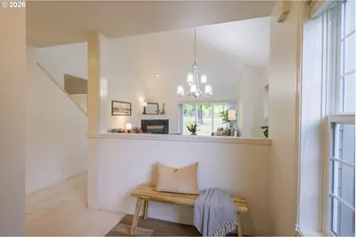 15639 NW Clubhouse Dr, Portland, OR 97229 - Photo 2