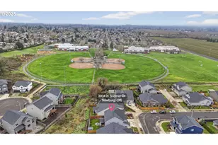 3934 N Boomer Dr, Newberg, OR 97132 - Photo 44