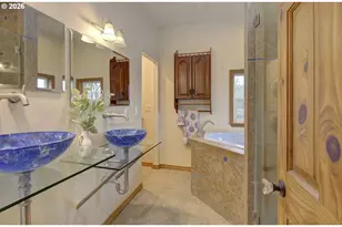498 Bryant Hill Rd, Woodland, WA 98674 - Photo 8