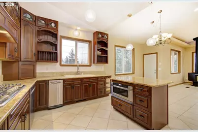 498 Bryant Hill Rd, Woodland, WA 98674 - Photo 4