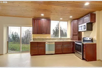 498 Bryant Hill Rd, Woodland, WA 98674 - Photo 12