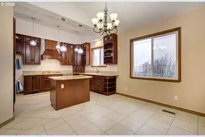 498 Bryant Hill Rd, Woodland, WA 98674 - Photo 2