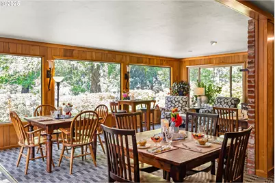 49198 McKenzie Hwy, Vida, OR 97488 - Photo 14