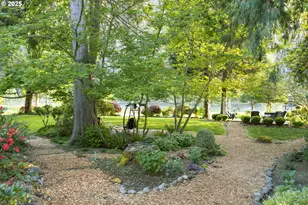 49198 McKenzie Hwy, Vida, OR 97488 - Photo 10