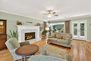 1620 SW Maplecrest Dr, Portland, OR 97219 - Photo 12