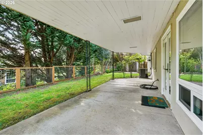 1620 SW Maplecrest Dr, Portland, OR 97219 - Photo 38