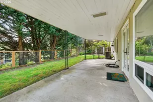 1620 SW Maplecrest Dr, Portland, OR 97219 - Photo 38