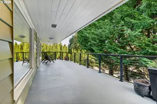 1620 SW Maplecrest Dr, Portland, OR 97219 - Photo 44