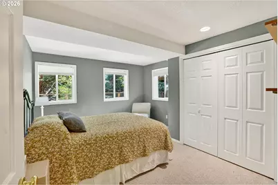 1620 SW Maplecrest Dr, Portland, OR 97219 - Photo 32
