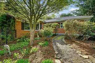 1620 SW Maplecrest Dr, Portland, OR 97219 - Photo 48