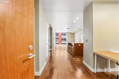 841 S Gaines St #335, Portland, OR 97239 - Photo 8
