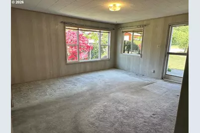 11792 Orchard Ave, Mapleton, OR 97453 - Photo 8