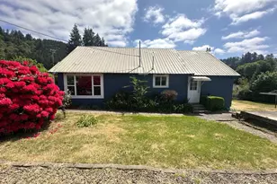 11792 Orchard Ave, Mapleton, OR 97453 - Photo 18