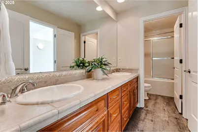 2874 Riverwalk Loop, Eugene, OR 97401 - Photo 34