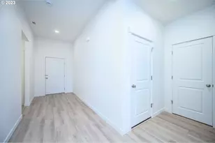 3199 S Quartz Dr, Cornelius, OR 97113 - Photo 8