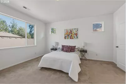 11812 SE Hannah Ln, Portland, OR 97266 - Photo 12