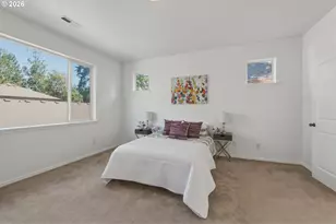 11812 SE Hannah Ln, Portland, OR 97266 - Photo 12