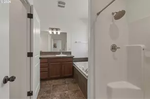 11812 SE Hannah Ln, Portland, OR 97266 - Photo 14