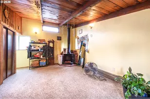 3781 Kincaid St, Eugene, OR 97405 - Photo 32