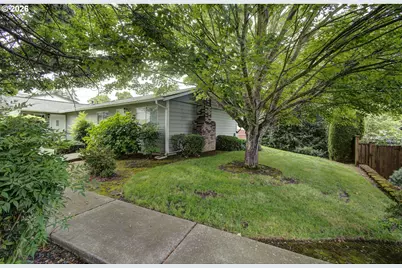 3300 Kauffman Ave #11, Vancouver, WA 98660 - Photo 1