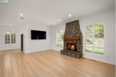 9149 NW McKenna Dr, Portland, OR 97229 - Photo 14