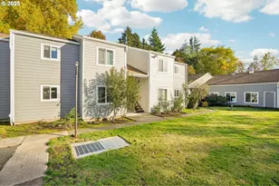 2710 SE 138th Ave, Portland, OR 97236 - Photo 26