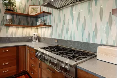 9309 NW Murdock, Portland, OR 97229 - Photo 16