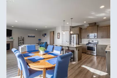 8827 N 1st Cir, Ridgefield, WA 98642 - Photo 12