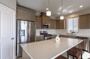 8827 N 1st Cir, Ridgefield, WA 98642 - Photo 10