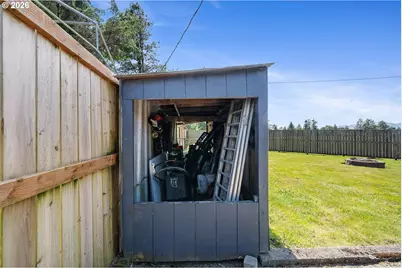 4005 Filbert St, Tillamook, OR 97141 - Photo 22