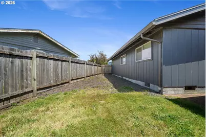4005 Filbert St, Tillamook, OR 97141 - Photo 20