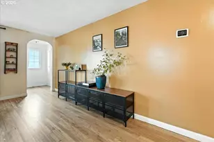 3144 NE 103rd Pl, Portland, OR 97220 - Photo 6