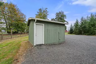 139 N Military Rd, Winlock, WA 98596 - Photo 28