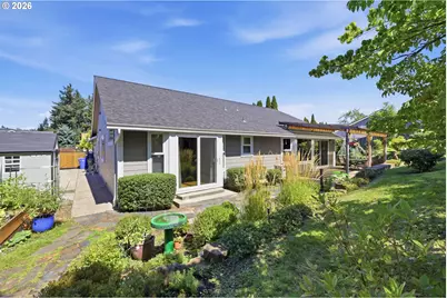 1575 Fairview Pl, Cottage Grove, OR 97424 - Photo 40