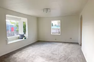 1699 Pine St, Florence, OR 97439 - Photo 10