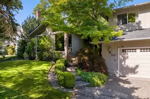 760 NW 90th Pl, Portland, OR 97229 - Photo 2