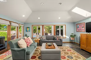 760 NW 90th Pl, Portland, OR 97229 - Photo 18