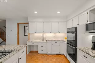 760 NW 90th Pl, Portland, OR 97229 - Photo 14