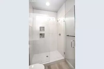 1101 NW 111th Cir, Vancouver, WA 98685 - Photo 8