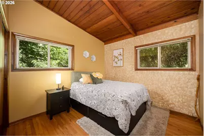 13900 Sundeleaf Dr, Lake Oswego, OR 97034 - Photo 22