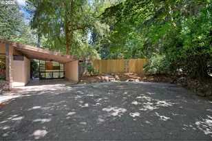 13900 Sundeleaf Dr, Lake Oswego, OR 97034 - Photo 30