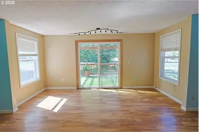 60031 Fairview Rd, Coquille, OR 97423 - Photo 10