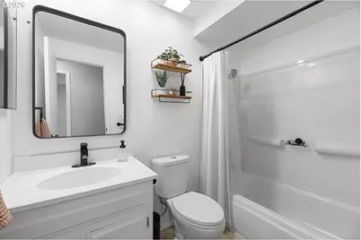 8610 SW Indian Hill Ln, Beaverton, OR 97008 - Photo 28