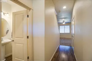 4013 N Pioneer Canyon Dr, Ridgefield, WA 98642 - Photo 4