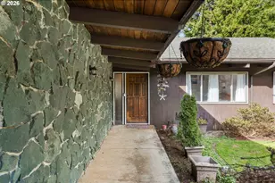 94532 Golf Course Ln, North Bend, OR 97459 - Photo 4